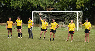 Participación de la rama femenina de Apaches